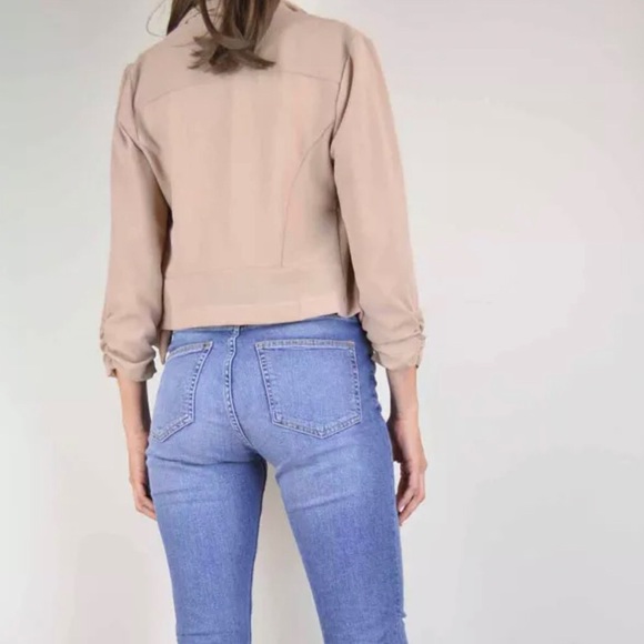 Taupe Crop Blazer With 3/4 Sleeved - Picture 3 of 5